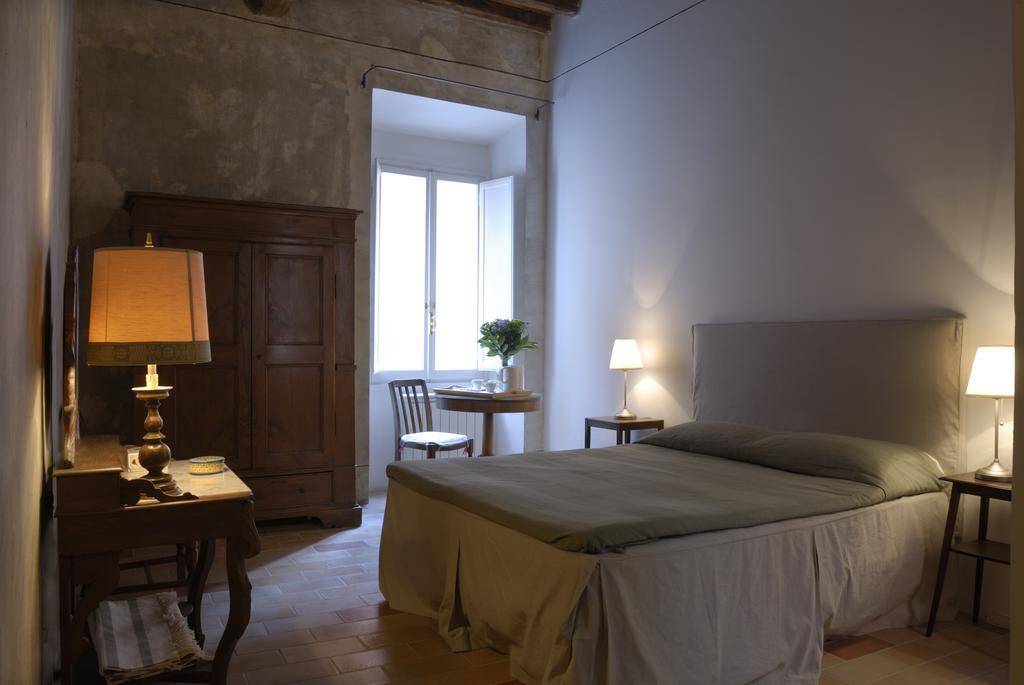 Vicolo Del Lupo Guesthouse Рим Номер фото